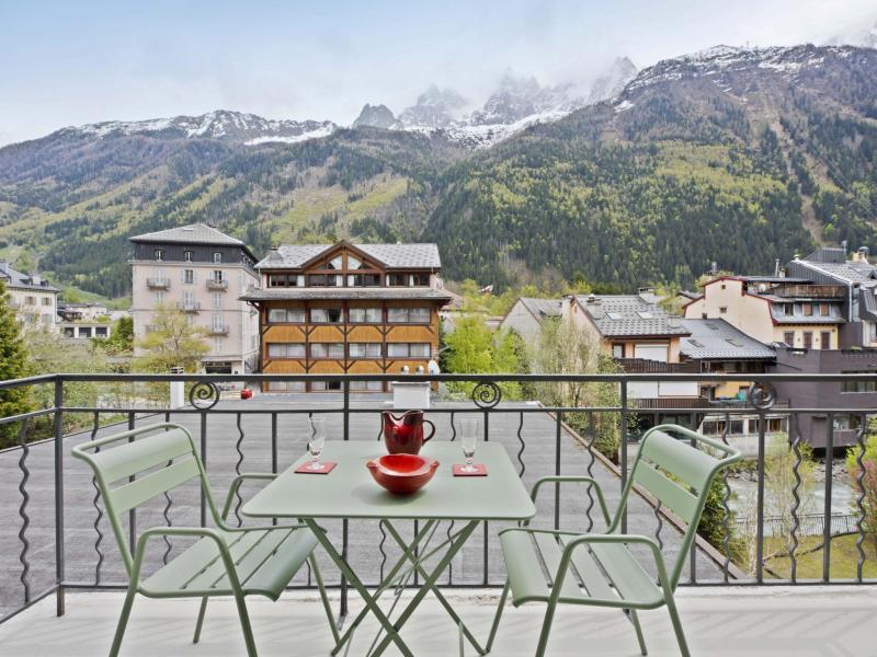 Holiday in mountain resort 1 room apartment 2 people (1) - Le Paccard - Chamonix - Summer outside