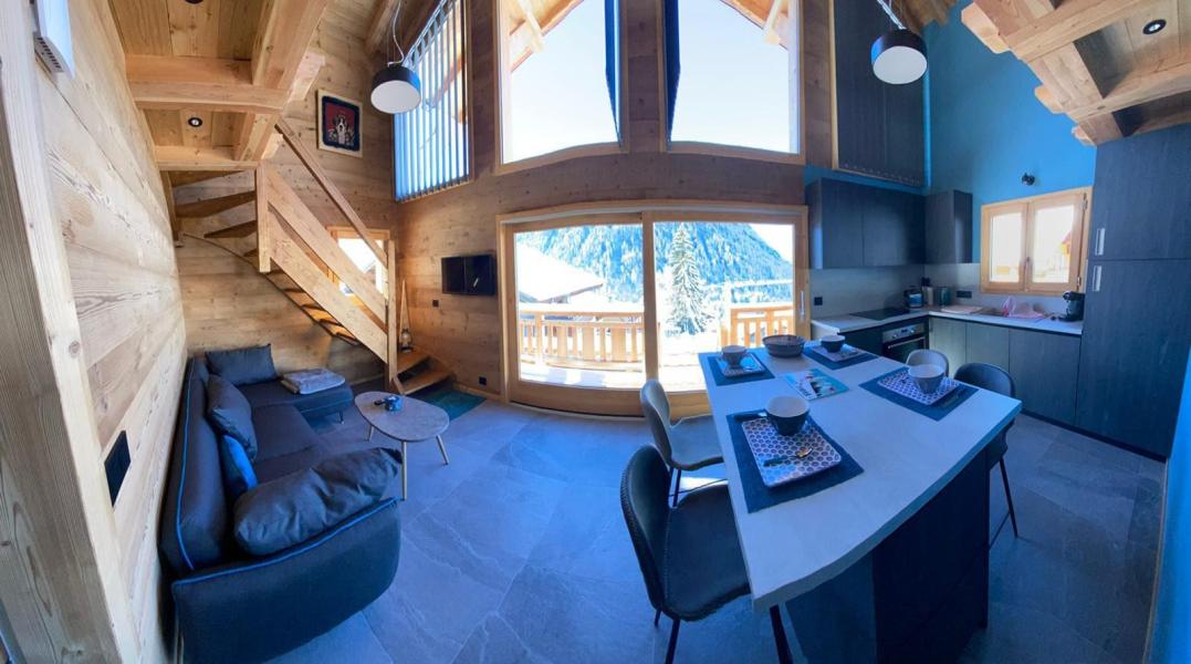 Holiday in mountain resort 2 room apartment 4 people - Le petit chalet  - Châtel - Living room