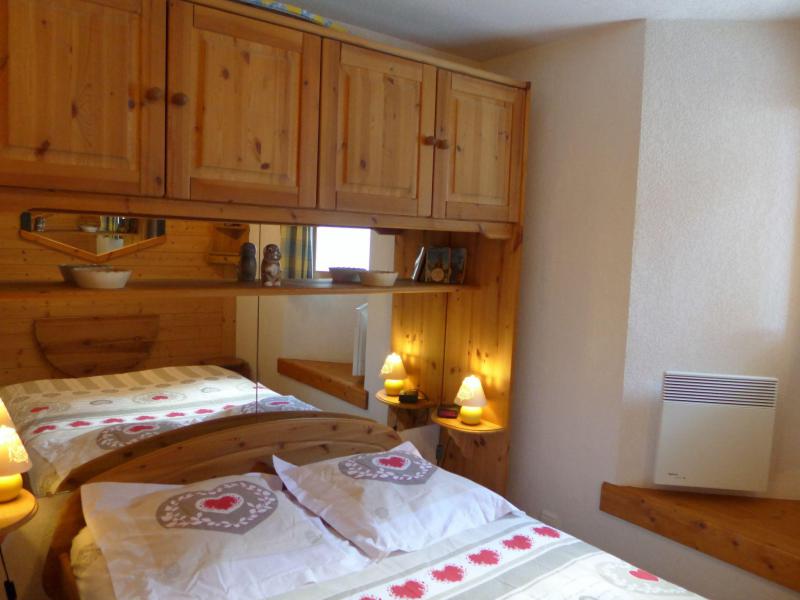 Holiday in mountain resort 3 room apartment 5 people (1) - Le Plan des Reines - Chamonix - Accommodation