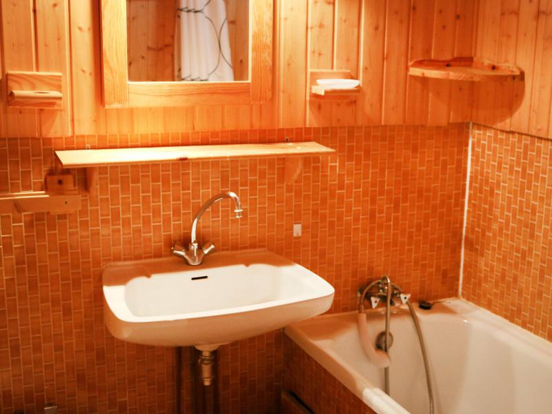 Holiday in mountain resort 2 room apartment 6 people (3) - Le Pramecou - Tignes - Bath-tub