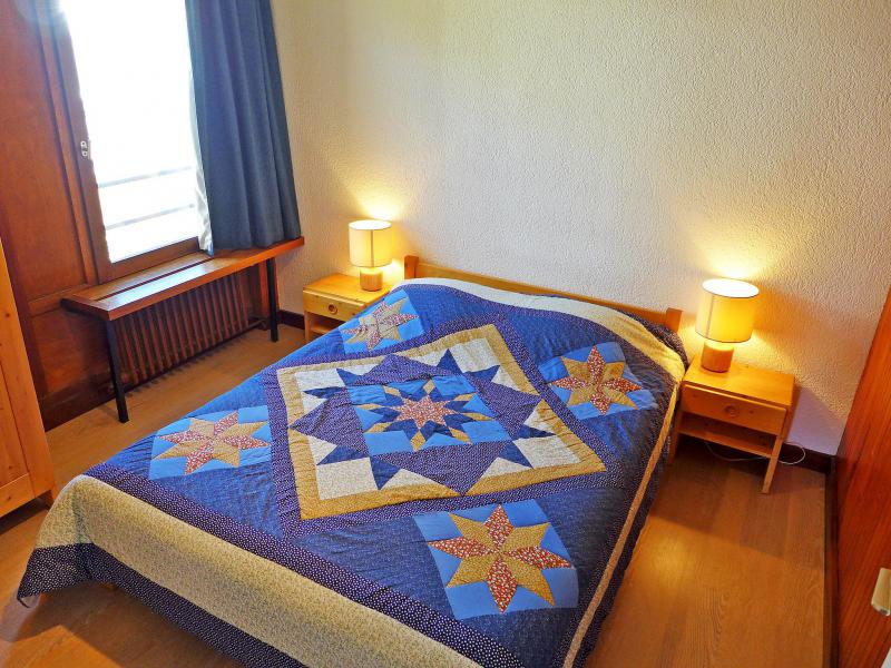 Holiday in mountain resort 2 room apartment 6 people (3) - Le Pramecou - Tignes - Bedroom