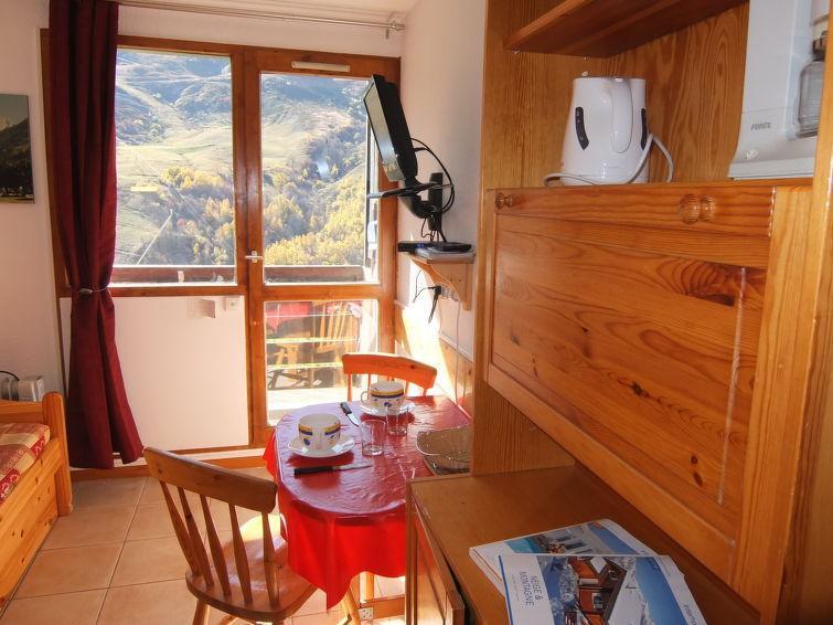 Holiday in mountain resort 1 room apartment 3 people (1) - Le Sarvan - Les Menuires - Accommodation