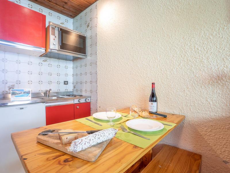 Holiday in mountain resort 1 room apartment 2 people (3) - Le Sérac - Val Thorens - Accommodation