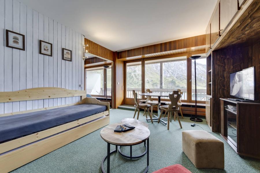 Holiday in mountain resort 2 room apartment sleeping corner 4 people (B32) - LE SOLEIL - Tignes - Living room