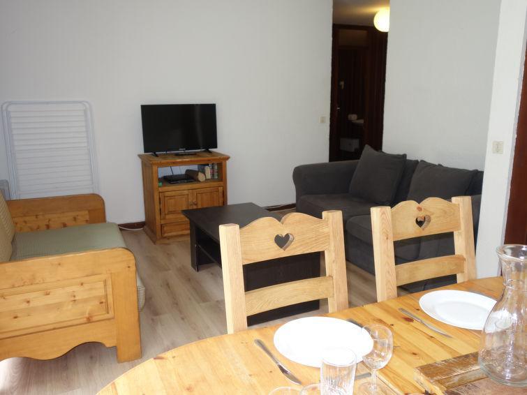 Holiday in mountain resort 4 room apartment 6 people (1) - Le Sporting - Saint Gervais - Living room