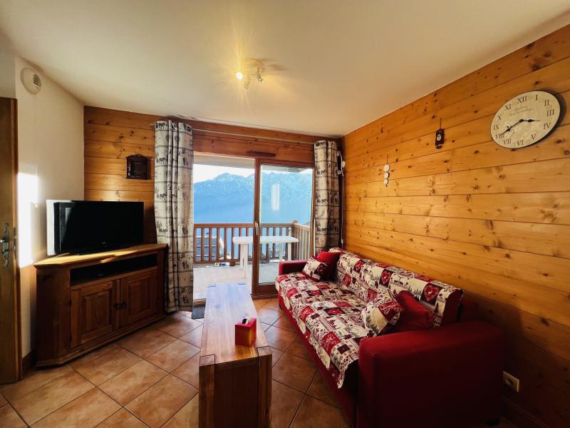 Holiday in mountain resort 3 room apartment 6 people (09) - Les Alpages de Bisanne E - Les Saisies - Living room