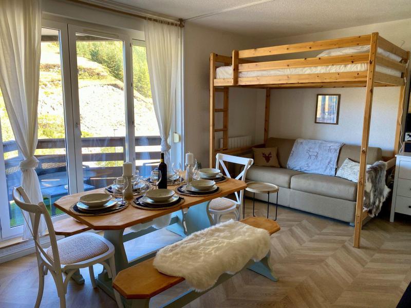 Vacanze in montagna Studio con alcova per 4 persone (32) - Les Balcons de Peyresourde - Peyragudes - Soggiorno