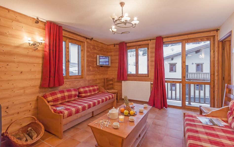 Holiday in mountain resort Les Balcons de Val Cenis Village - Val Cenis - Living area