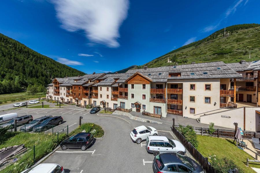 Vacances en montagne Les Balcons du Viso - Abriès - Extérieur été