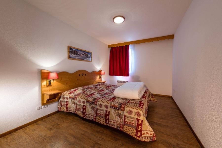 Holiday in mountain resort Les Balcons du Viso - Abriès - Double bed