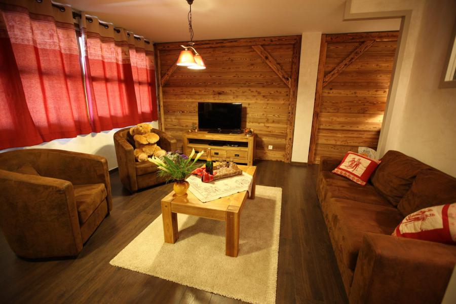 Holiday in mountain resort 3 room apartment 6 people (2) - Les Chalets d'Adrien - Valloire - Living room