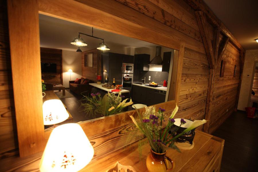 Holiday in mountain resort 4 room apartment 8 people (3) - Les Chalets d'Adrien - Valloire - Living room
