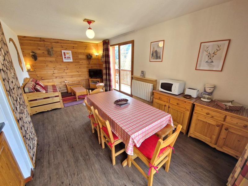 Vacanze in montagna Appartamento 3 stanze con cabina per 6 persone (B5) - Les Chalets d'Arrondaz - Valfréjus - Soggiorno