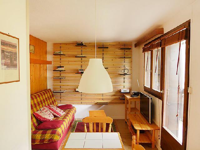 Holiday in mountain resort 1 room apartment 4 people (14) - Les Chalets de Champraz - Chamonix - Living room
