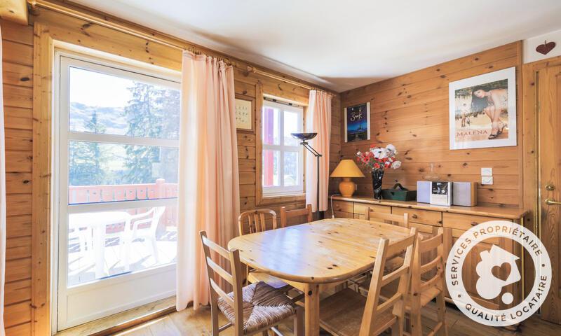 Ski verhuur Chalet 3 kamers 6 personen (Confort 70m²) - Les Chalets de Flaine Hameau - Maeva Home - Flaine - Tafel