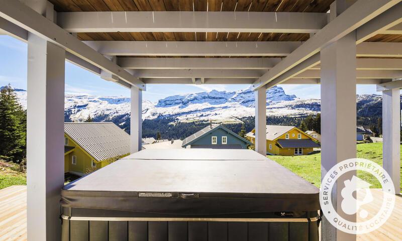 Ski verhuur Chalet 7 kamers 14 personen (Prestige 180m²) - Les Chalets de Flaine Hameau - Maeva Home - Flaine - Buiten zomer