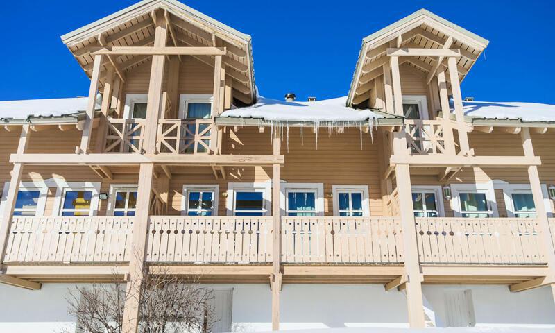 Rent in ski resort 3 room chalet 8 people (Confort 84m²) - Les Chalets de Flaine Hameau - Maeva Home - Flaine - Summer outside