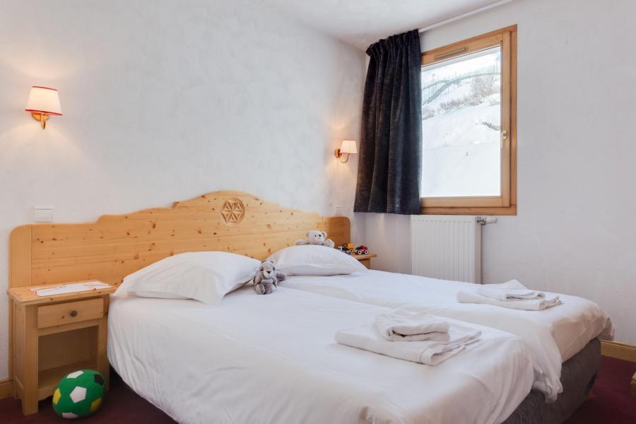 Holiday in mountain resort 3 room apartment 6 people - Les Chalets de l'Adonis - Les Menuires - Bedroom