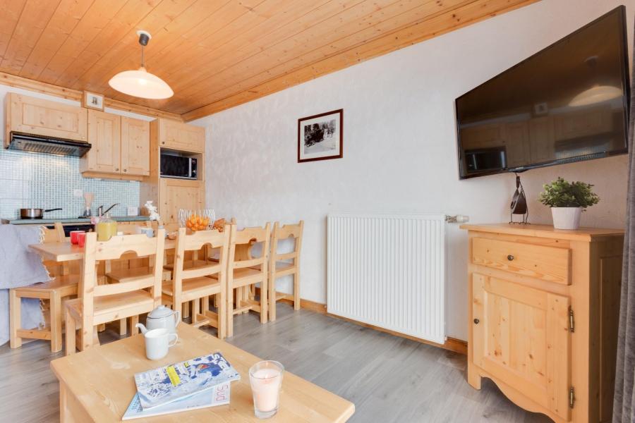 Urlaub in den Bergen Les Chalets de l'Adonis - Les Menuires - Wohnzimmer