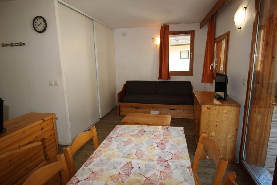 Holiday in mountain resort 3 room apartment 6 people (3103) - Les Chalets de la Vanoise - La Norma - Living room