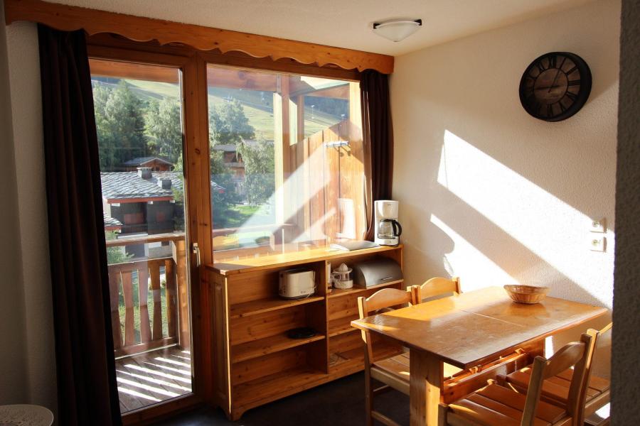 Holiday in mountain resort Studio sleeping corner 4 people (CV5104) - Les Chalets de la Vanoise - La Norma - Dining area