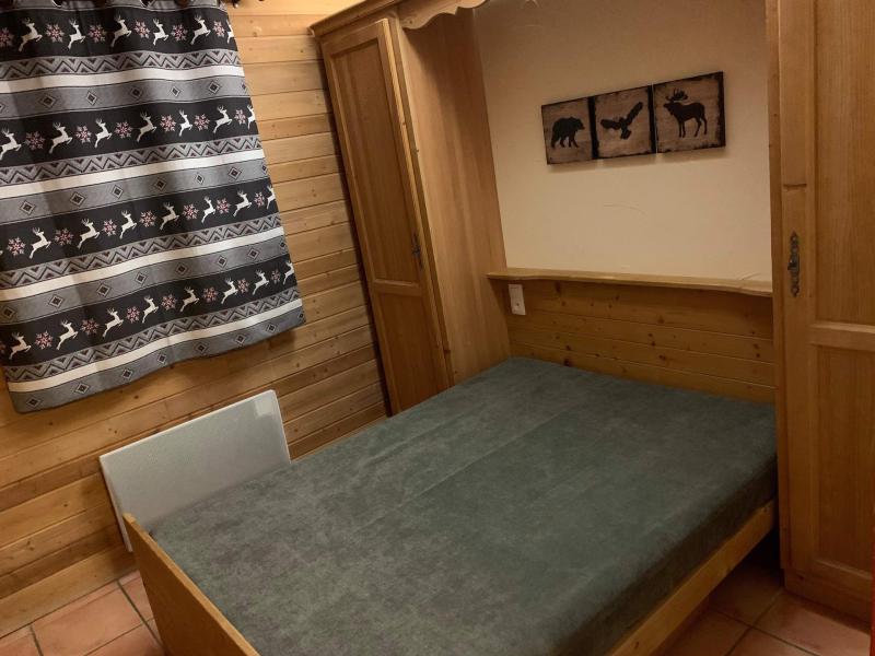 Holiday in mountain resort 3 room apartment sleeping corner 8 people (E03) - Les Chalets de Praroustan - Pra Loup - Bedroom