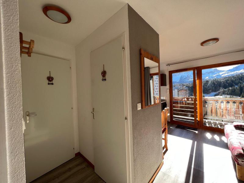 Vakantie in de bergen Appartement 2 kamers bergnis 6 personen (FR33) - Les Chalets de SuperD Fraxinelle - Superdévoluy - Woonkamer