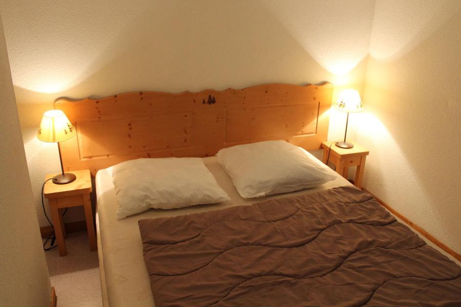 Holiday in mountain resort 2 room apartment sleeping corner 6 people (GE83) - Les Chalets de SuperD Gentiane - Superdévoluy - Bedroom