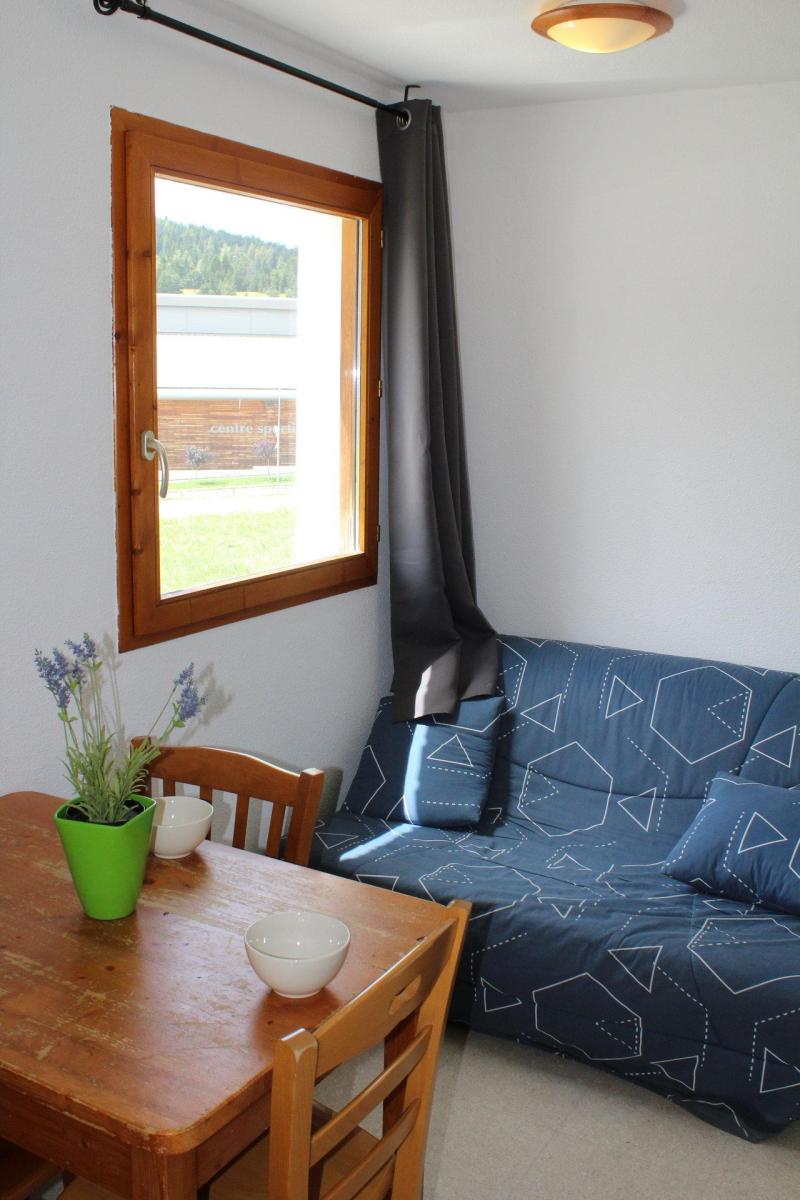 Holiday in mountain resort 3 room apartment 4 people (GE11) - Les Chalets de SuperD Gentiane - Superdévoluy - Living room