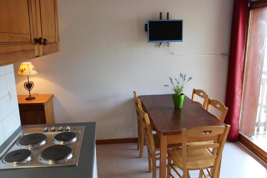 Vacaciones en montaña Apartamento cabina 2 piezas para 6 personas (GE83) - Les Chalets de SuperD Gentiane - Superdévoluy - Estancia