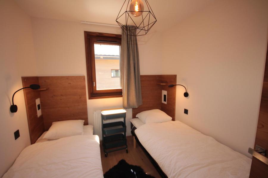 Holiday in mountain resort 3 room apartment 6 people (G32) - Les Chalets des Cimes - Les Saisies - Single bed
