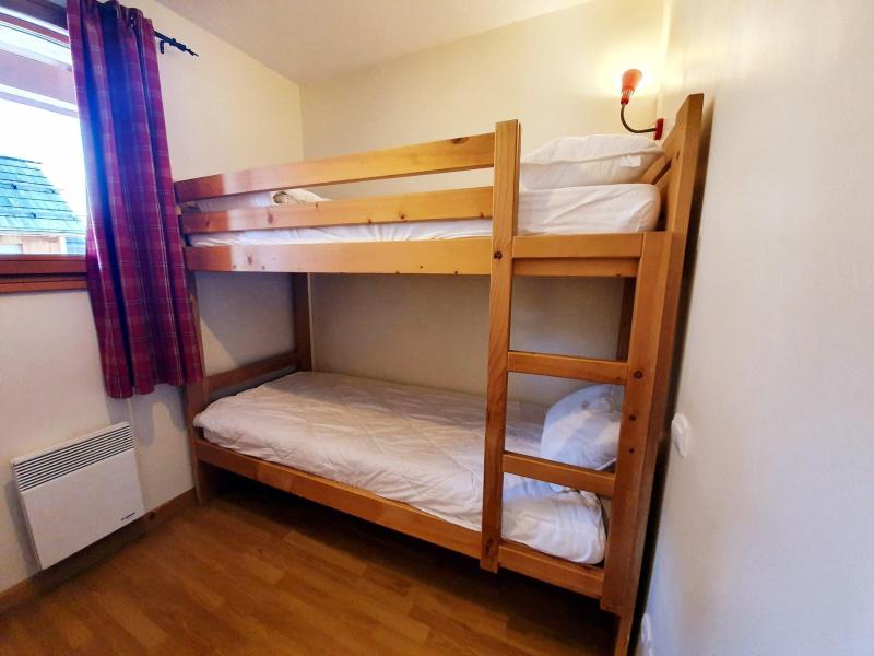 Urlaub in den Bergen 3 Zimmer Maisonettewohnung für 6 Personen (E31) - Les Chalets des Rennes - Vars - Schlafzimmer