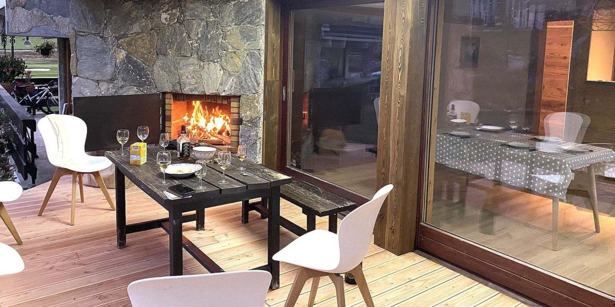 Holiday in mountain resort 2 room apartment sleeping corner 5 people (6P) - Les Chalets du Golf - Tignes - Living room