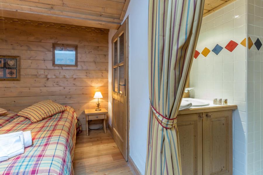 Holiday in mountain resort 4 room apartment 8 people (B03) - Les Chalets du Gypse - Saint Martin de Belleville - Bedroom