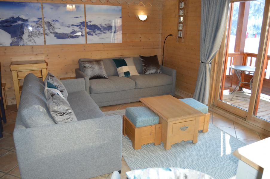 Holiday in mountain resort 4 room apartment 8 people (C10) - Les Chalets du Gypse - Saint Martin de Belleville - Living room