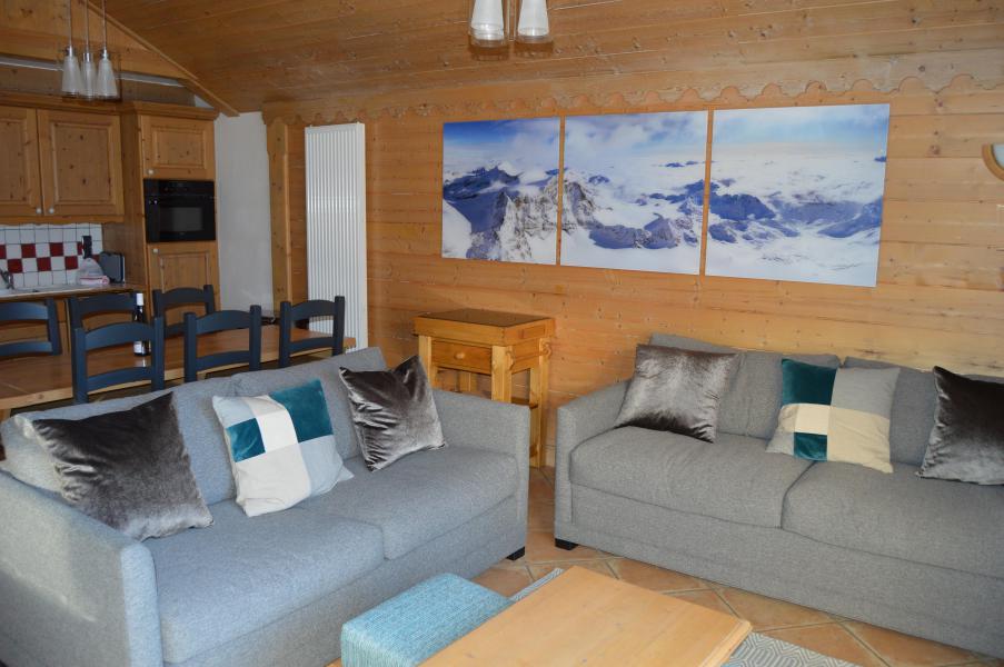 Holiday in mountain resort 4 room apartment 8 people (C10) - Les Chalets du Gypse - Saint Martin de Belleville - Living room