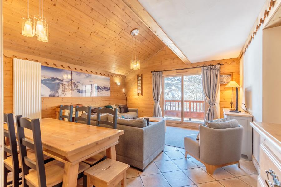 Holiday in mountain resort 4 room apartment 8 people (C10) - Les Chalets du Gypse - Saint Martin de Belleville - Living room