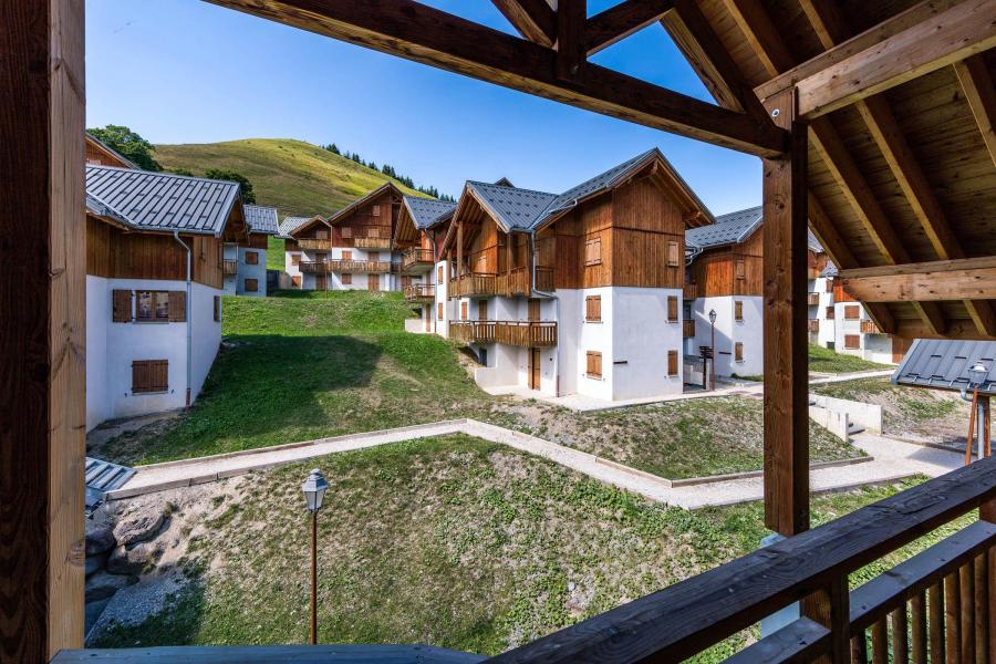 Wynajem na narty Les Chalets du Hameau des Aiguilles - Albiez Montrond - Na zewnątrz latem