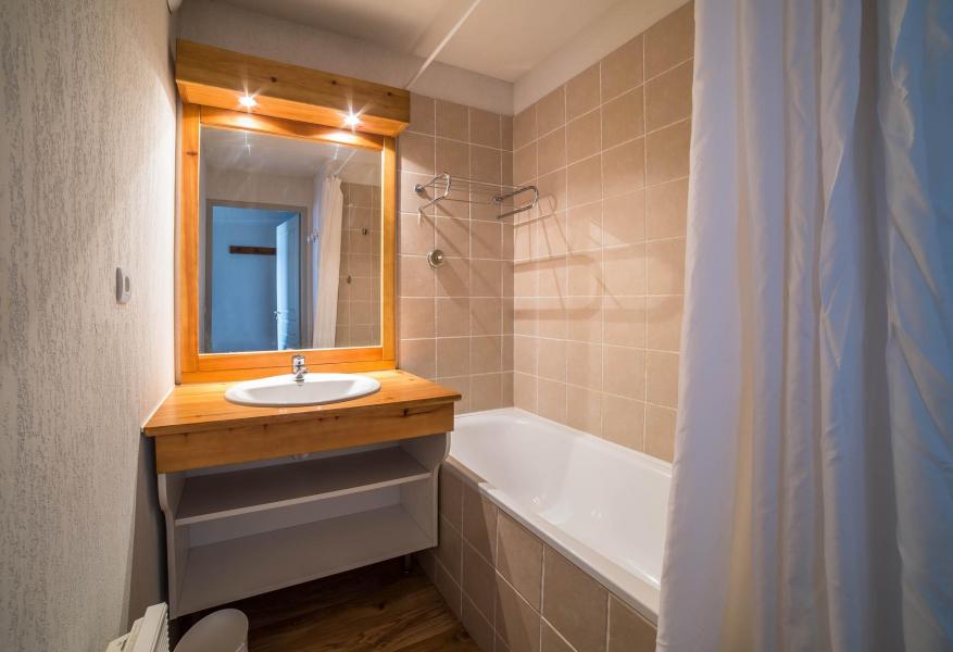 Holiday in mountain resort Les Chalets du Hameau des Aiguilles - Albiez Montrond - Bathroom