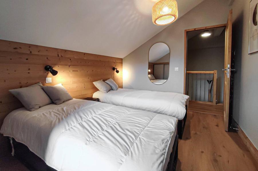 Holiday in mountain resort 4 room chalet 6 people (Magdalena) - Les Chalets Lumi - Valmorel - Accommodation