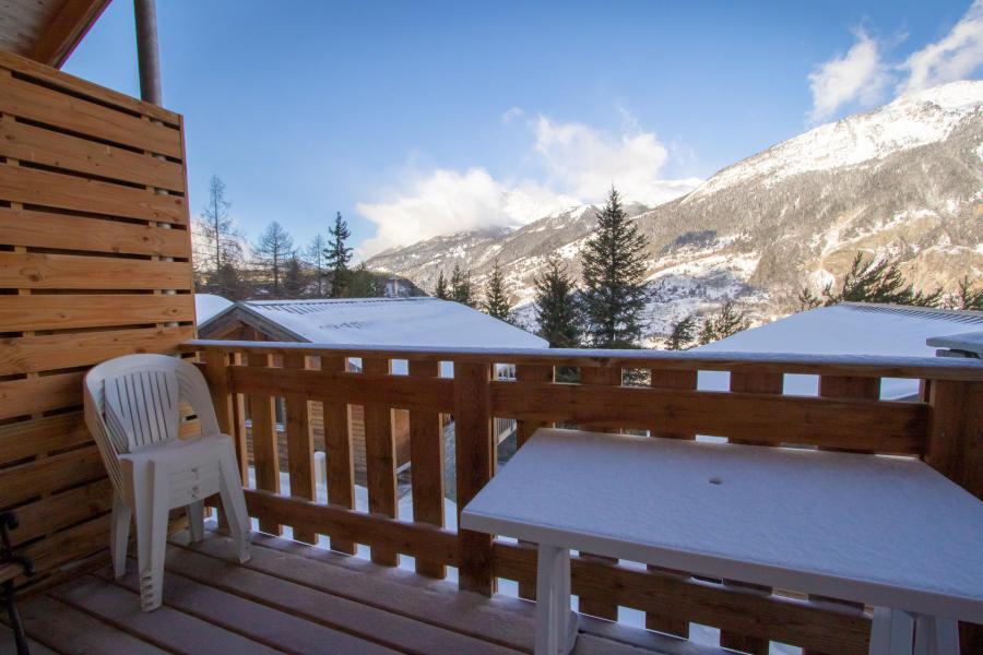 Holiday in mountain resort Semi-detached 3 room chalet 6 people (CHT84) - Les Chalets Petit Bonheur - La Norma - Balcony