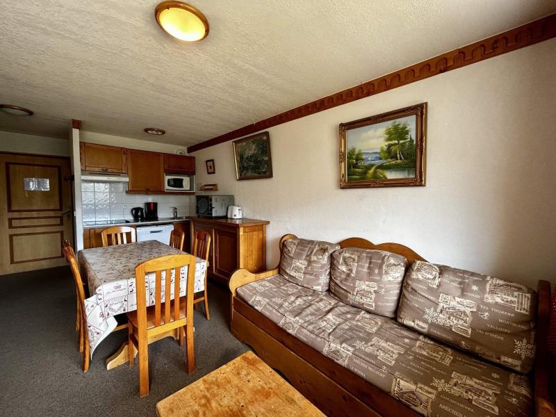 Vakantie in de bergen Appartement 2 kabine kamers 4-6 personen (102) - Les Côtes d'Or Chalet Argentière - Les Menuires - Woonkamer