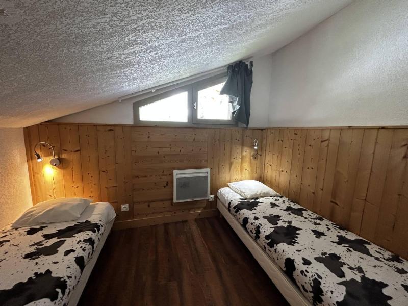 Vakantie in de bergen Appartement 5 kamers 8 personen (401) - Les Côtes d'Or Chalet Bossons - Les Menuires - Woonkamer