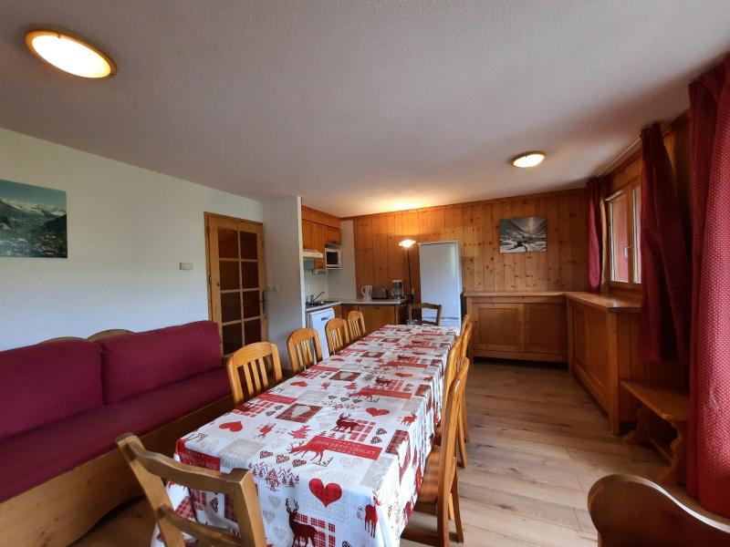 Vakantie in de bergen Appartement 4 kamers 8-10 personen (331) - Les Côtes d'Or Chalet Courmayeur - Les Menuires - Woonkamer