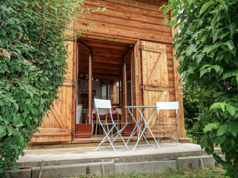 Holiday in mountain resort 4 room apartment 6 people (2) - Les Farfadets - Saint Gervais - Summer outside