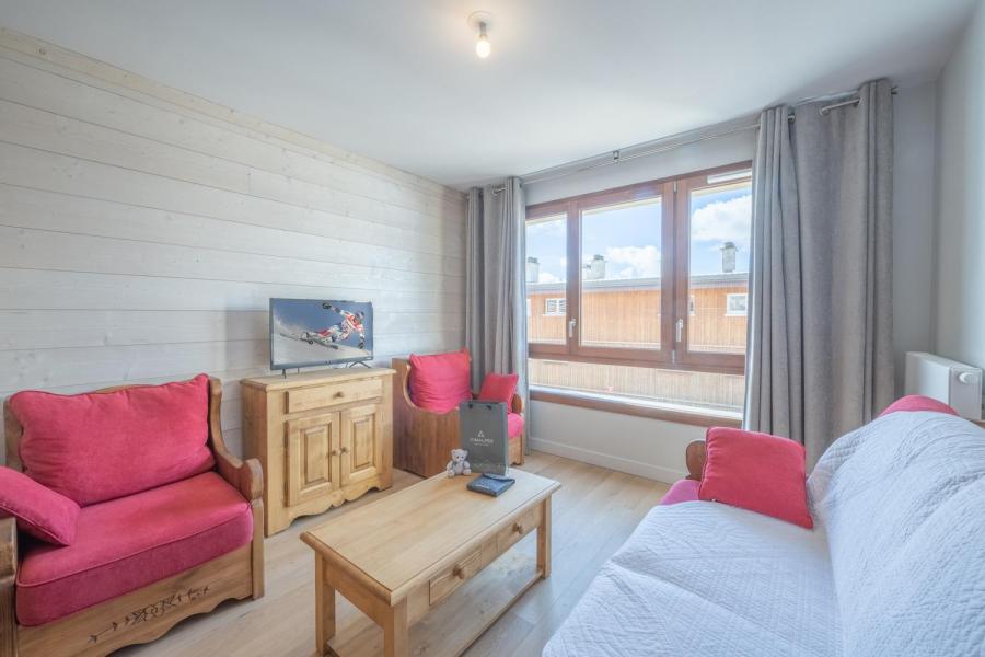 Holiday in mountain resort 2 room apartment sleeping corner 4 people (C206) - Les Fermes de l'Alpe - C - Alpe d'Huez - Living room