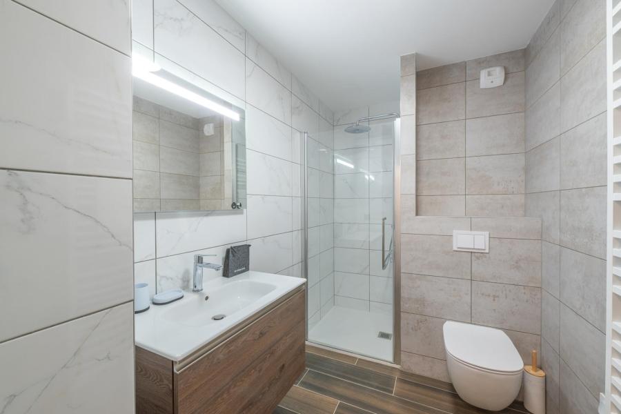 Vacaciones en montaña Apartamento cabina 2 piezas para 4 personas (C103) - Les Fermes de l'Alpe - C - Alpe d'Huez - Cuarto de ducha