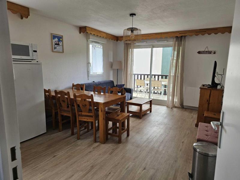 Holiday in mountain resort 3 room apartment sleeping corner 8 people (C15) - Les Hauts de Peyragudes - Peyragudes - Living room