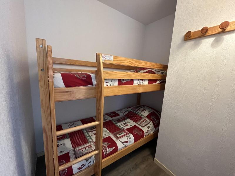 Holiday in mountain resort 2 room apartment sleeping corner 6 people (C8) - Les Hauts de Peyragudes - Peyragudes