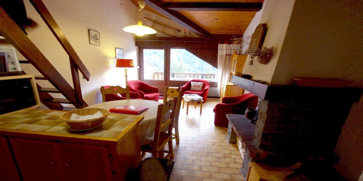 Holiday in mountain resort 2 room mezzanine apartment 6 people (40) - Les Hauts de Planchamp - Ancoli - Champagny-en-Vanoise - Living room